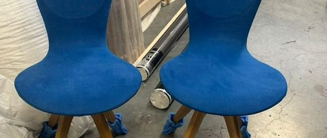 Werkstattarbeiten 3 neu bezogen mit angenehmen Leinenstoff , atmungsaktiv und waschbar