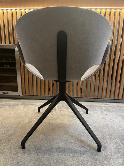 Esstischstuhl drehbar 5 Esstischstuhl drehbar – Bild 3